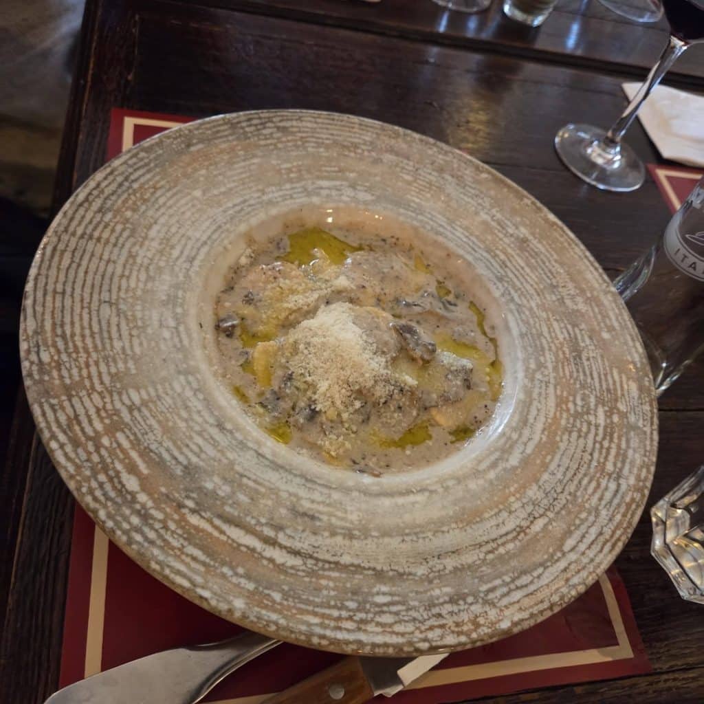 634129975 961285382901725 959002498837218231 n