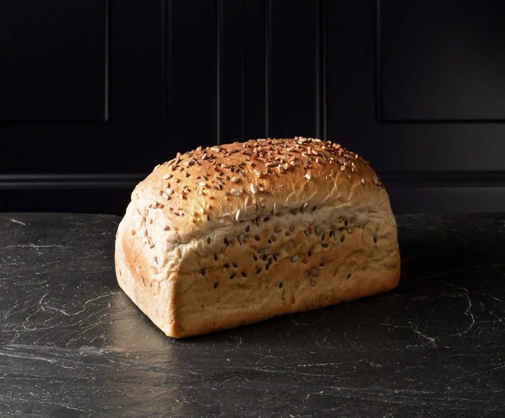 Maison Bécam 1 imgi 128 PAINDEMIECEREALES resultat 1920x1920 crop center